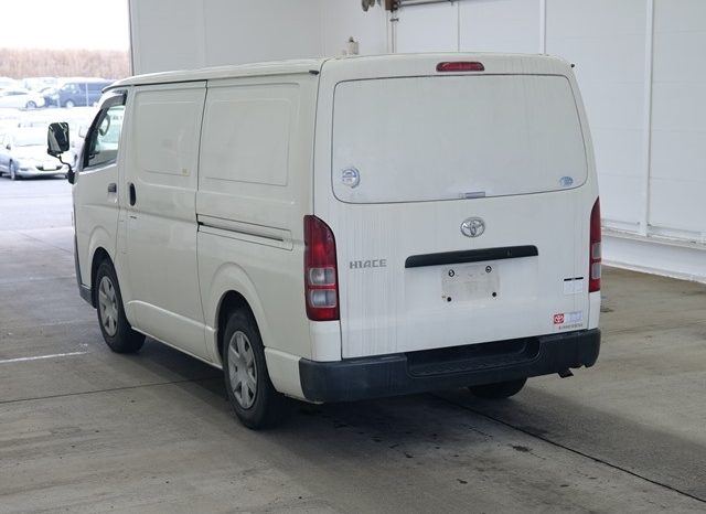 TOYOTA HIACE full