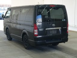 TOYOTA HIACE full