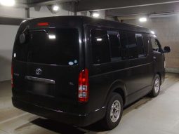 TOYOTA HIACE full