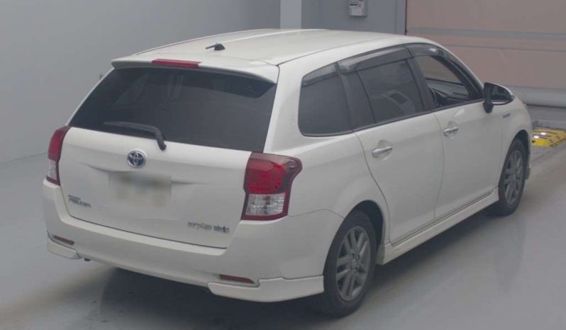 TOYOTA COROLLA FIELDER full