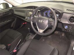 TOYOTA COROLLA AXIO full