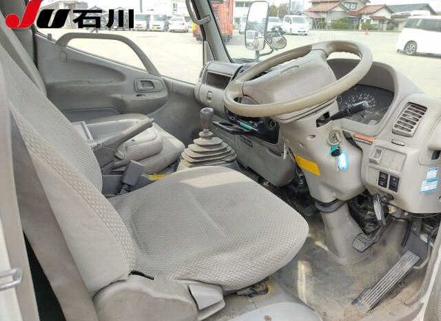 TOYOTA DYNA full