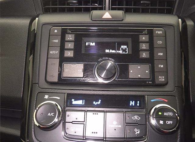 TOYOTA COROLLA AXIO full