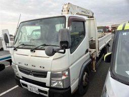 MITSUBISHI CANTER full