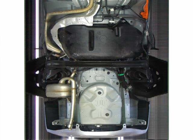 TOYOTA COROLLA AXIO full