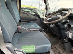 MITSUBISHI CANTER full