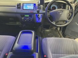 TOYOTA HIACE full