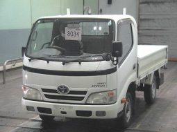 TOYOTA DYNA full