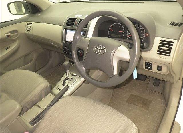 TOYOTA COROLLA AXIO full