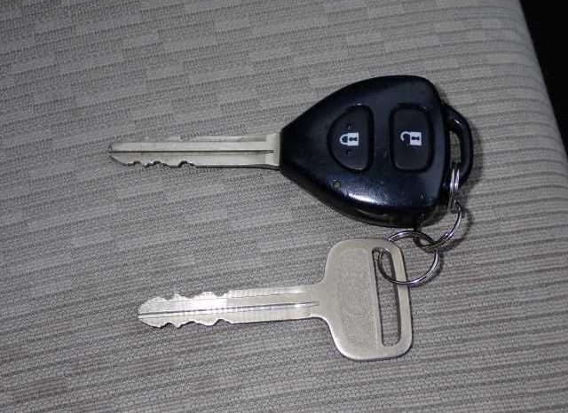 TOYOTA BELTA full