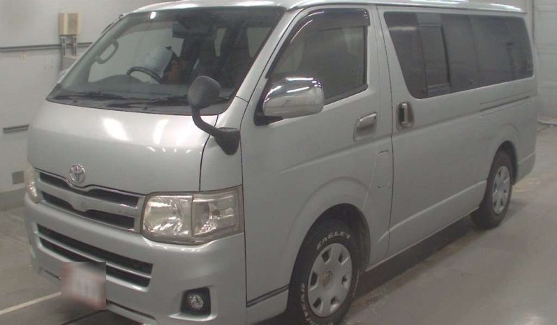 TOYOTA HIACE full