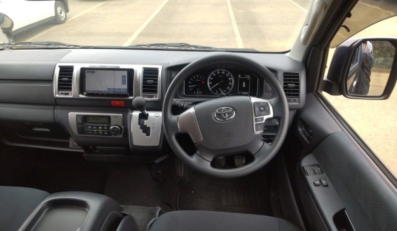TOYOTA HIACE full
