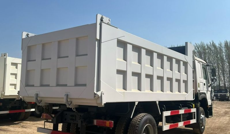 SINOTRUK  Howo 6*2 full