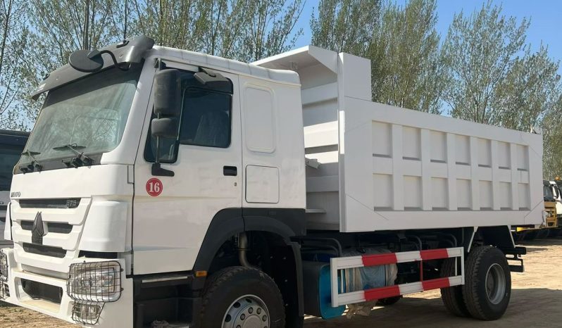 SINOTRUK  Howo 6*2 full