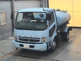 MITSUBISHI FUSO FIGHTER TRUCK