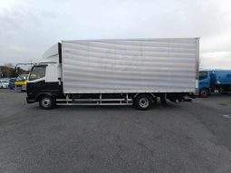 MITSUBISHI FUSO FIGHTER full