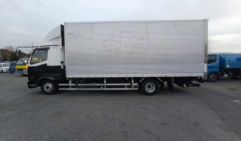 MITSUBISHI FUSO FIGHTER full