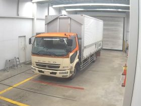 MITSUBISHI FUSO FIGHTER