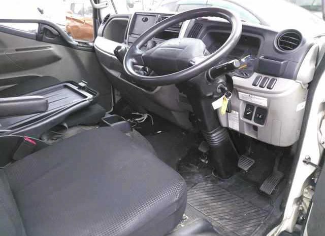 MITSUBISHI CANTER full