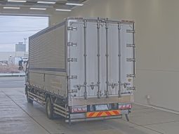 MITSUBISHI FUSO FIGHTER full