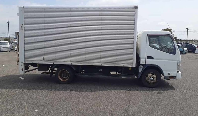 MITSUBISHI CANTER full