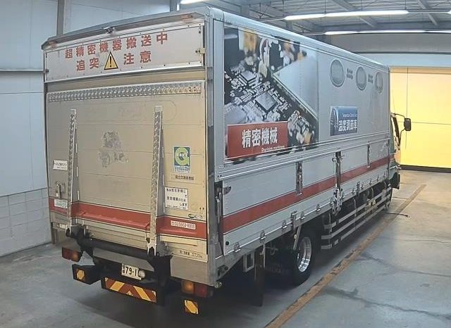 MITSUBISHI FUSO FIGHTER TRUCK full