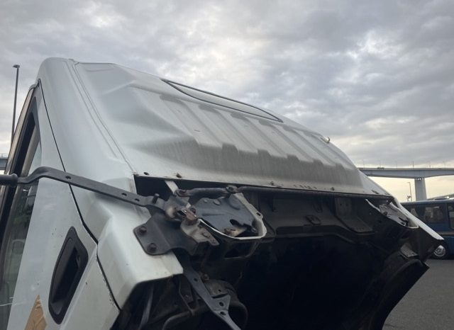 MITSUBISHI CANTER full