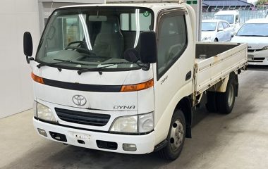 TOYOTA DYNA TRUCK