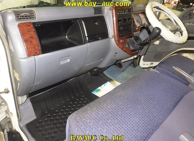 MITSUBISHI CANTER full