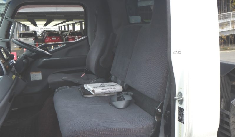 MITSUBISHI CANTER full