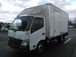TOYOTA DYNA full