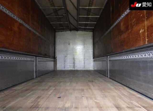 MITSUBISHI FUSO FIGHTER full