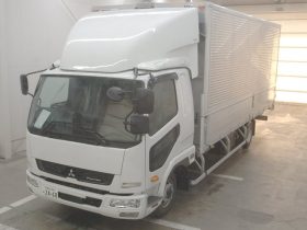MITSUBISHI FUSO FIGHTER