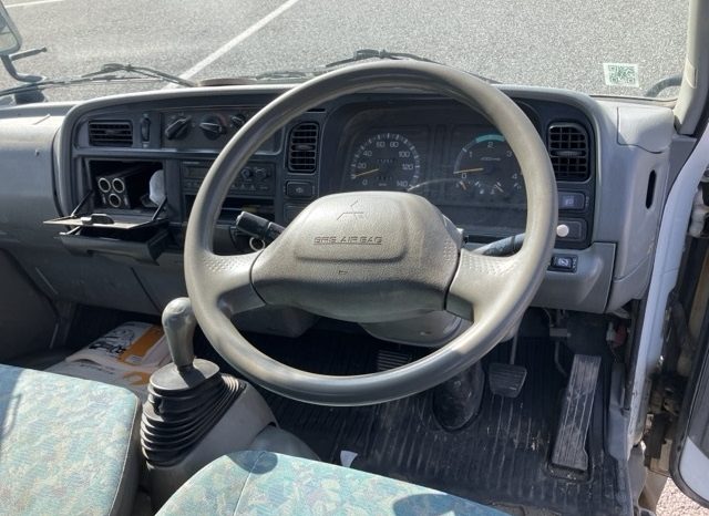 MITSUBISHI CANTER full