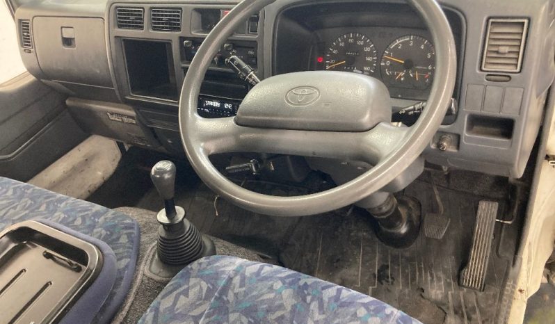 TOYOTA DYNA TRUCK full