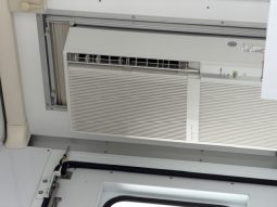 MITSUBISHI CANTER full
