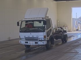 MITSUBISHI FUSO FIGHTER