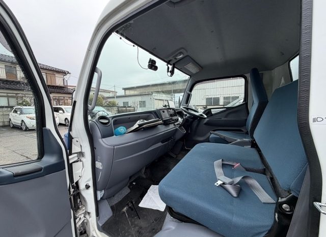 MITSUBISHI CANTER full