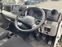 MITSUBISHI CANTER full