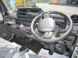 MITSUBISHI CANTER full