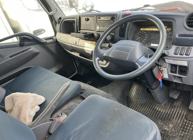 MITSUBISHI CANTER full