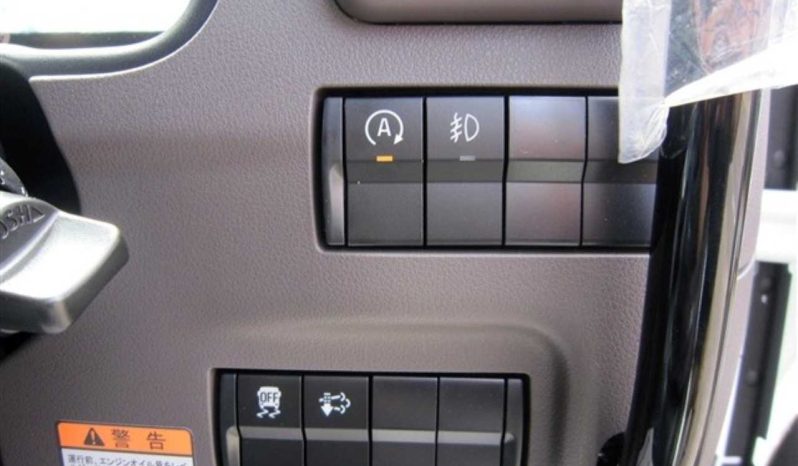 MITSUBISHI CANTER full