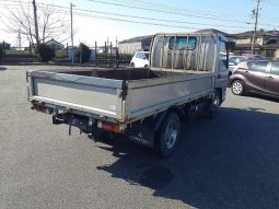 MITSUBISHI CANTER full