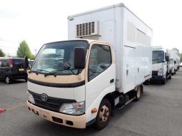 TOYOTA DYNA full