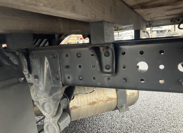 MITSUBISHI CANTER full