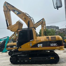CAT 320C