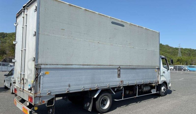 MITSUBISHI FUSO FIGHTER full