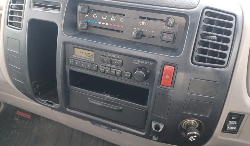 TOYOTA DYNA full