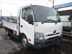 TOYOTA DYNA