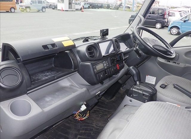 TOYOTA DYNA full